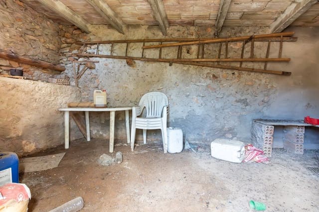 Finca/Herregård til salgs i Tortosa - € 36 000 (Ref: 9353846)