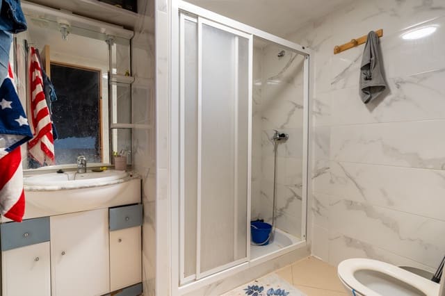 7 soveværelse Byhus til salg i Tortosa - € 140.000 (Ref: 9354541)