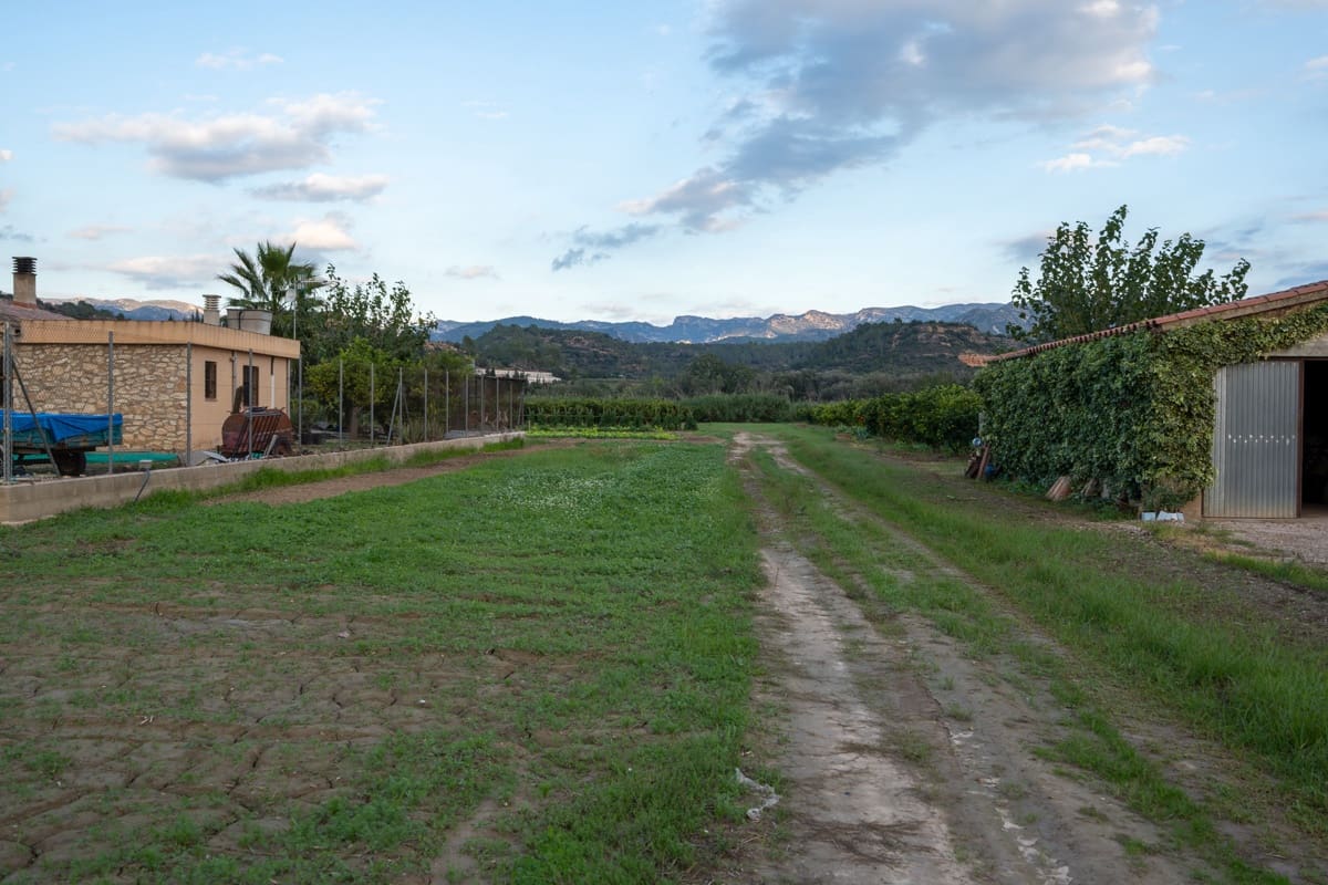 Maalaistalo myytävänä paikassa Aldover - 23 000 € (Ref: 9356543)