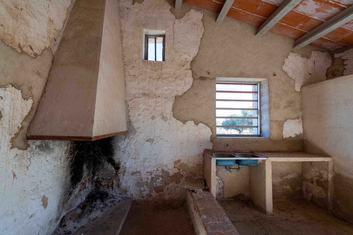 Finca/Country House for sale in Roquetes - € 38,000 (Ref: 9360831)