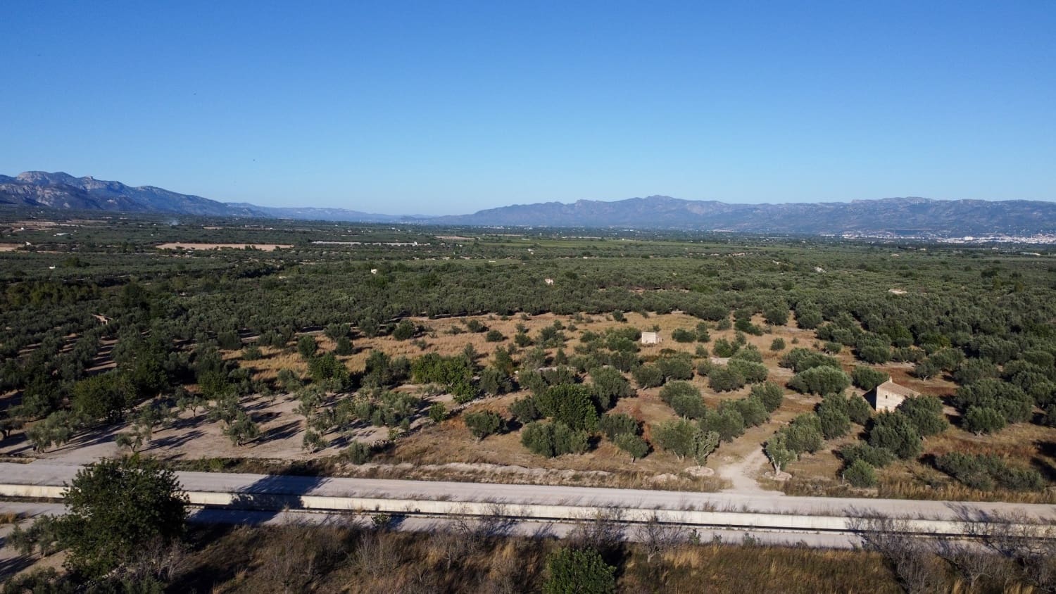 Finca/Country House for sale in Roquetes - € 38,000 (Ref: 9360831)