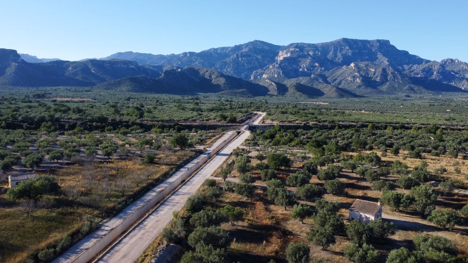 Finca/Country House for sale in Roquetes - € 38,000 (Ref: 9360831)