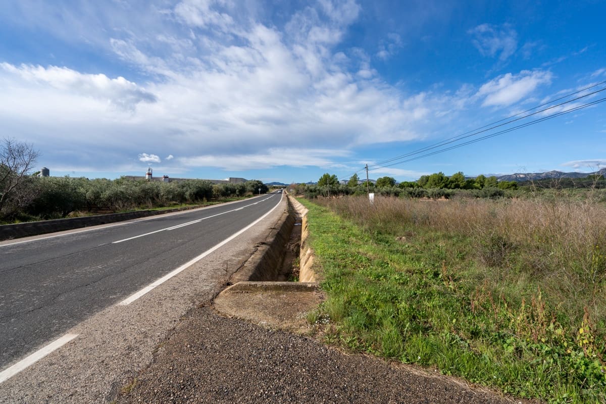 Finca/Country House for sale in La Senia - € 12,000 (Ref: 9376492)