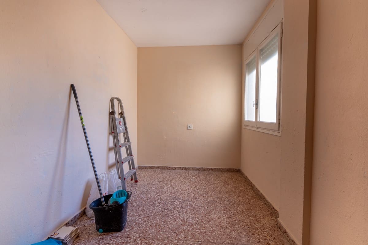 4 soveværelse Lejlighed til salg i Tortosa - € 117.000 (Ref: 9413417)