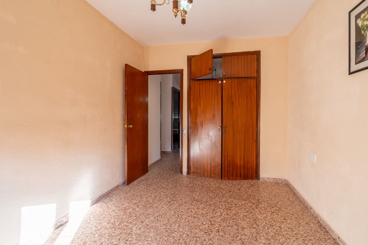 4 soveværelse Lejlighed til salg i Tortosa - € 117.000 (Ref: 9413417)