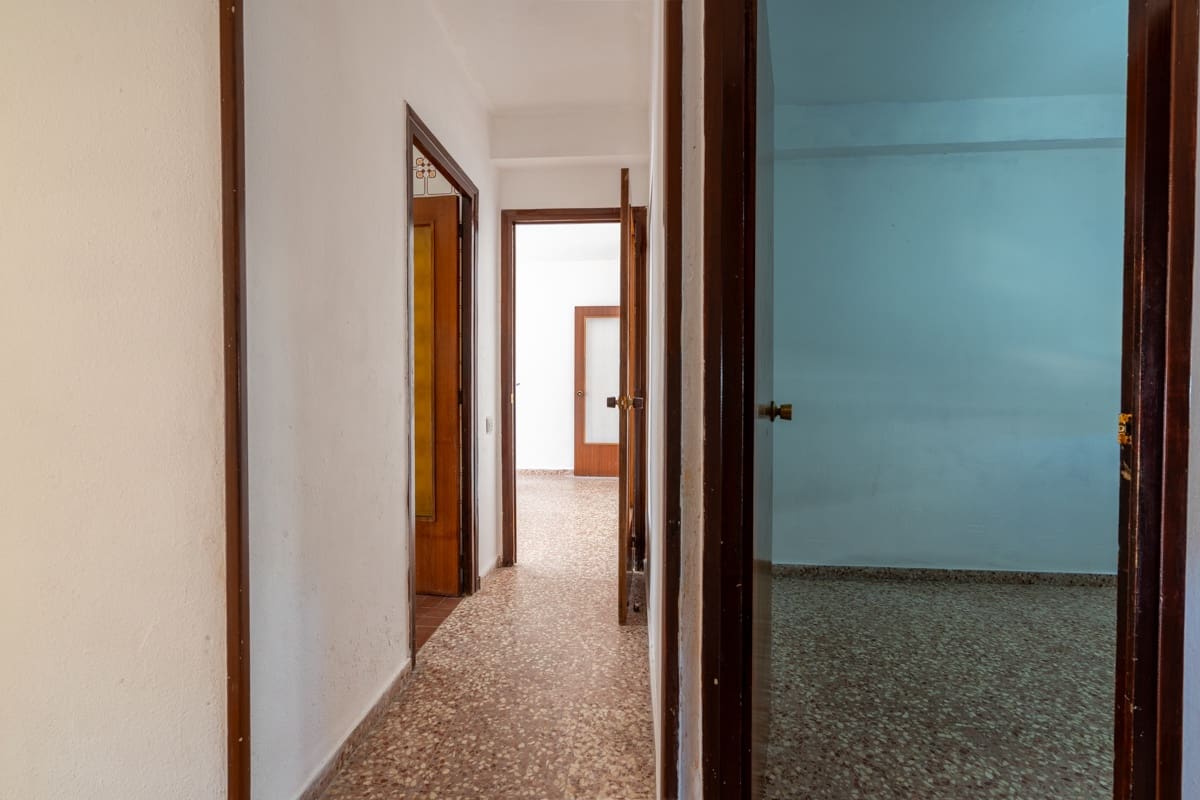 4 soveværelse Lejlighed til salg i Tortosa - € 117.000 (Ref: 9413417)