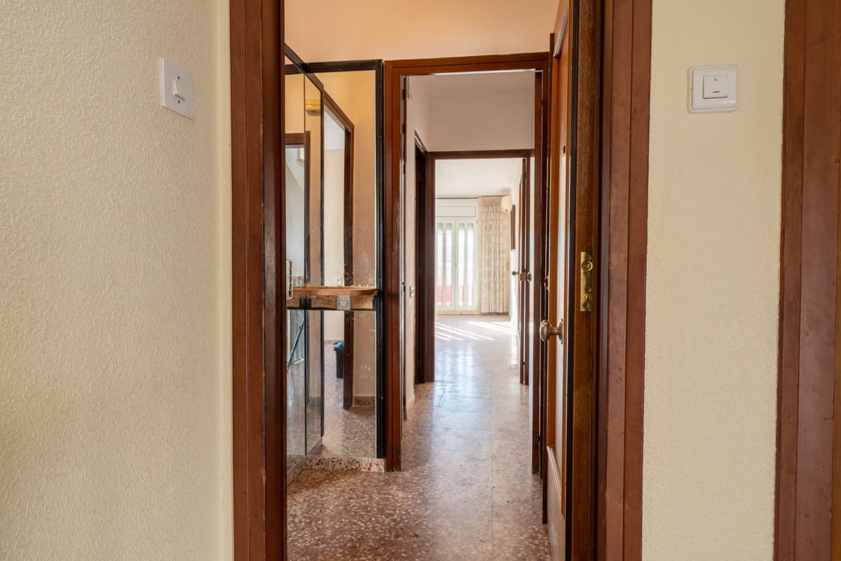 4 soveværelse Lejlighed til salg i Tortosa - € 117.000 (Ref: 9413417)