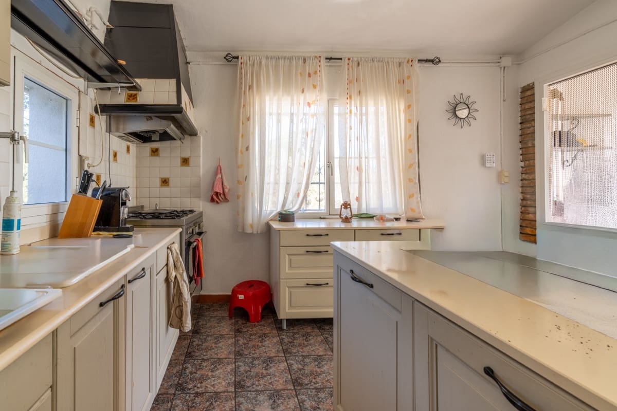 4 soverom Villa til salgs i Camp-redo - € 295 000 (Ref: 9421752)