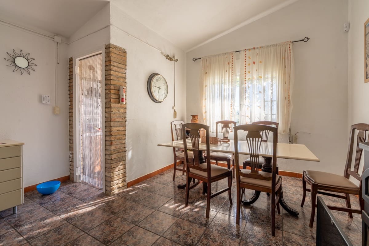 4 soverom Villa til salgs i Camp-redo - € 295 000 (Ref: 9421752)