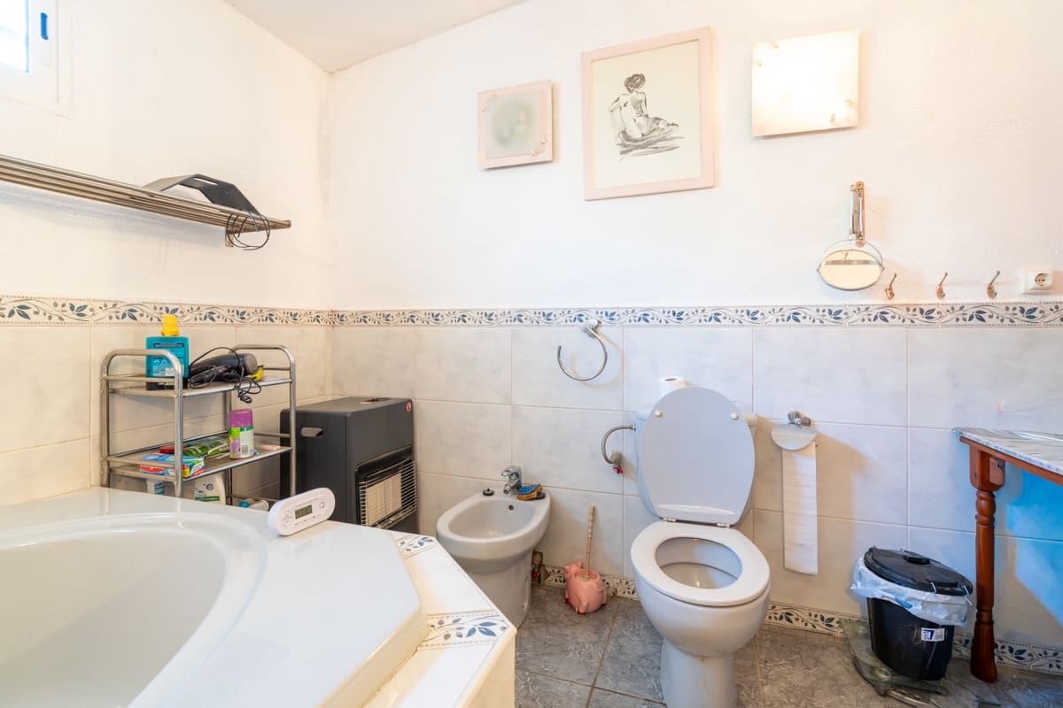 4 soverom Villa til salgs i Camp-redo - € 295 000 (Ref: 9421752)