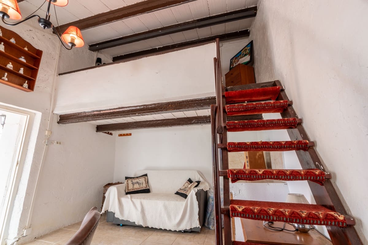 4 soverom Villa til salgs i Camp-redo - € 295 000 (Ref: 9421752)