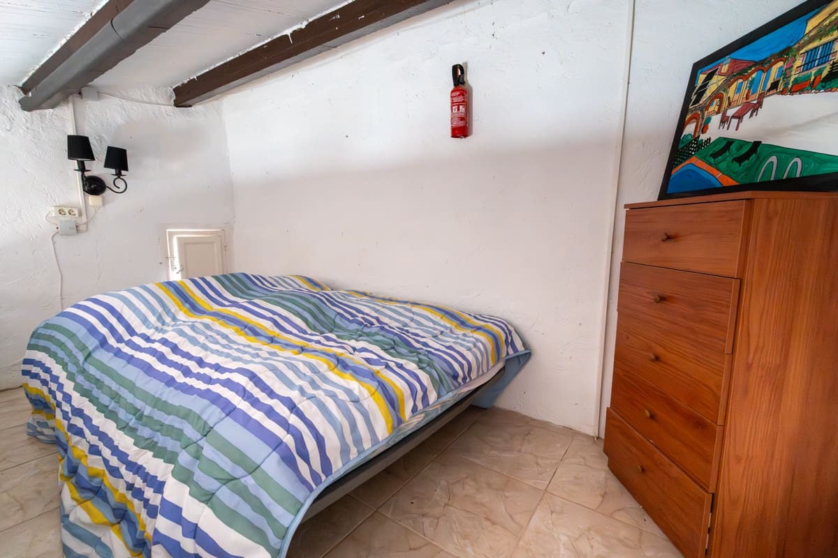 4 soverom Villa til salgs i Camp-redo - € 295 000 (Ref: 9421752)