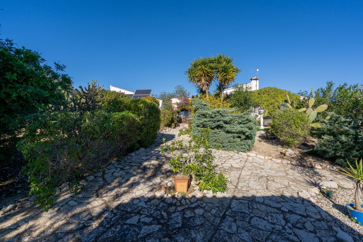 4 soverom Villa til salgs i Camp-redo - € 295 000 (Ref: 9421752)