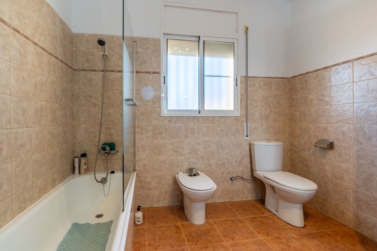 10 soverom Villa til salgs i Camarles - € 621 000 (Ref: 9432600)