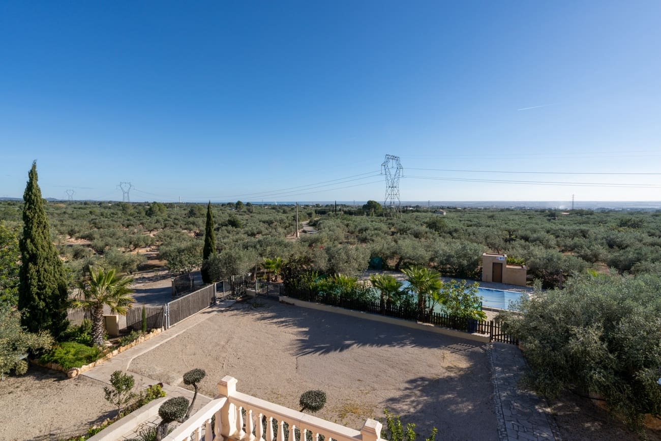 10 soverom Villa til salgs i Camarles - € 621 000 (Ref: 9432600)