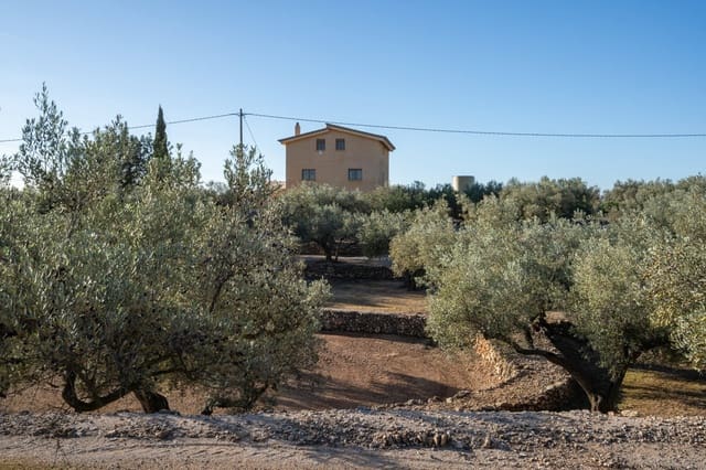 Chalet de 10 habitaciones en Camarles en venta - 621.000 € (Ref: 9432600)