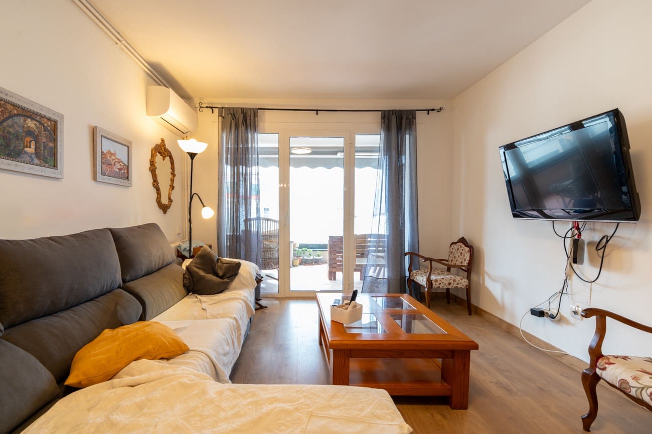 4 bedroom Apartment for sale in Tortosa - € 191,000 (Ref: 9440633)