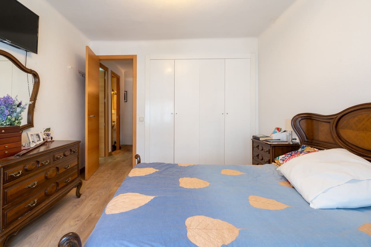 4 bedroom Apartment for sale in Tortosa - € 191,000 (Ref: 9440633)