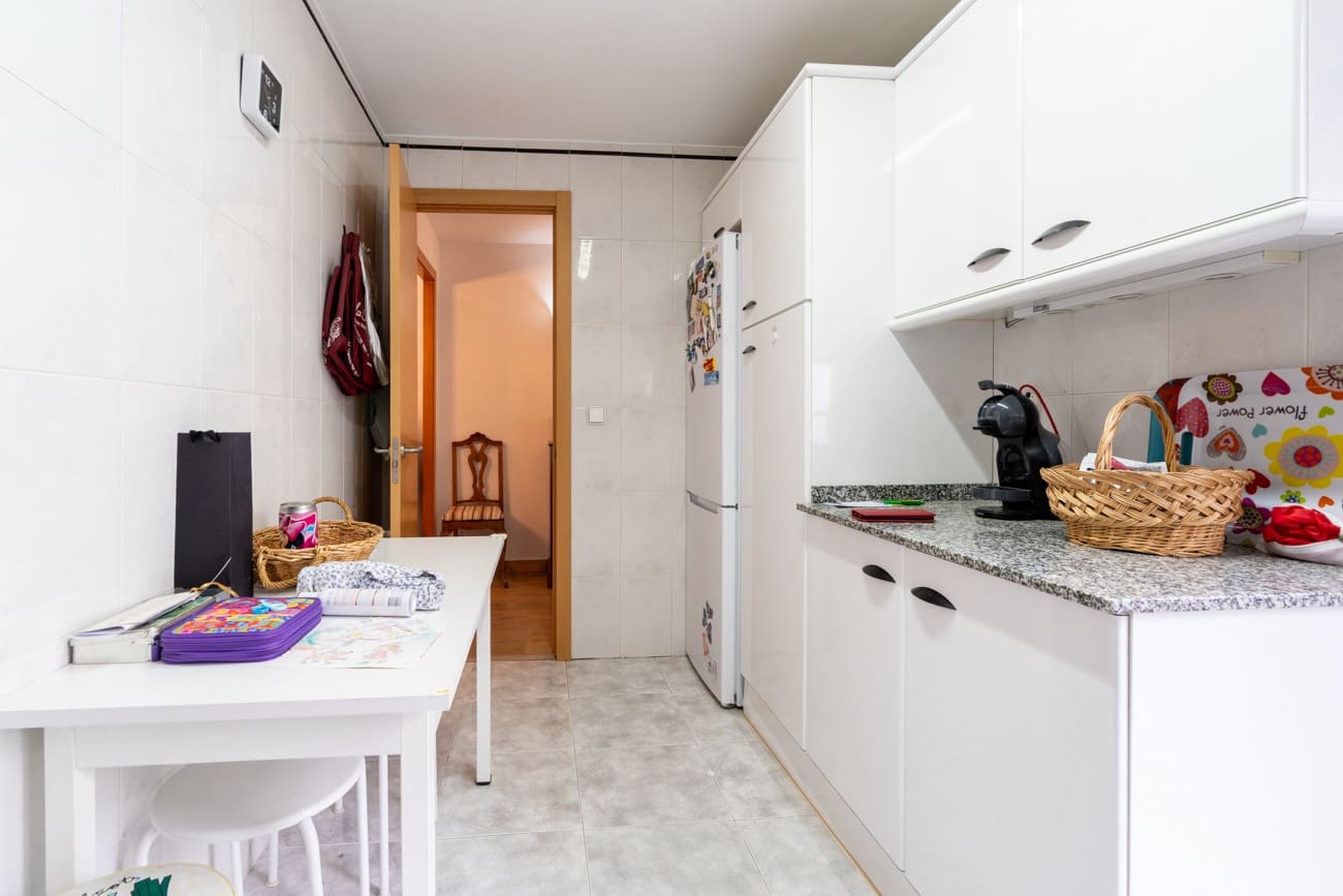 4 bedroom Apartment for sale in Tortosa - € 191,000 (Ref: 9440633)