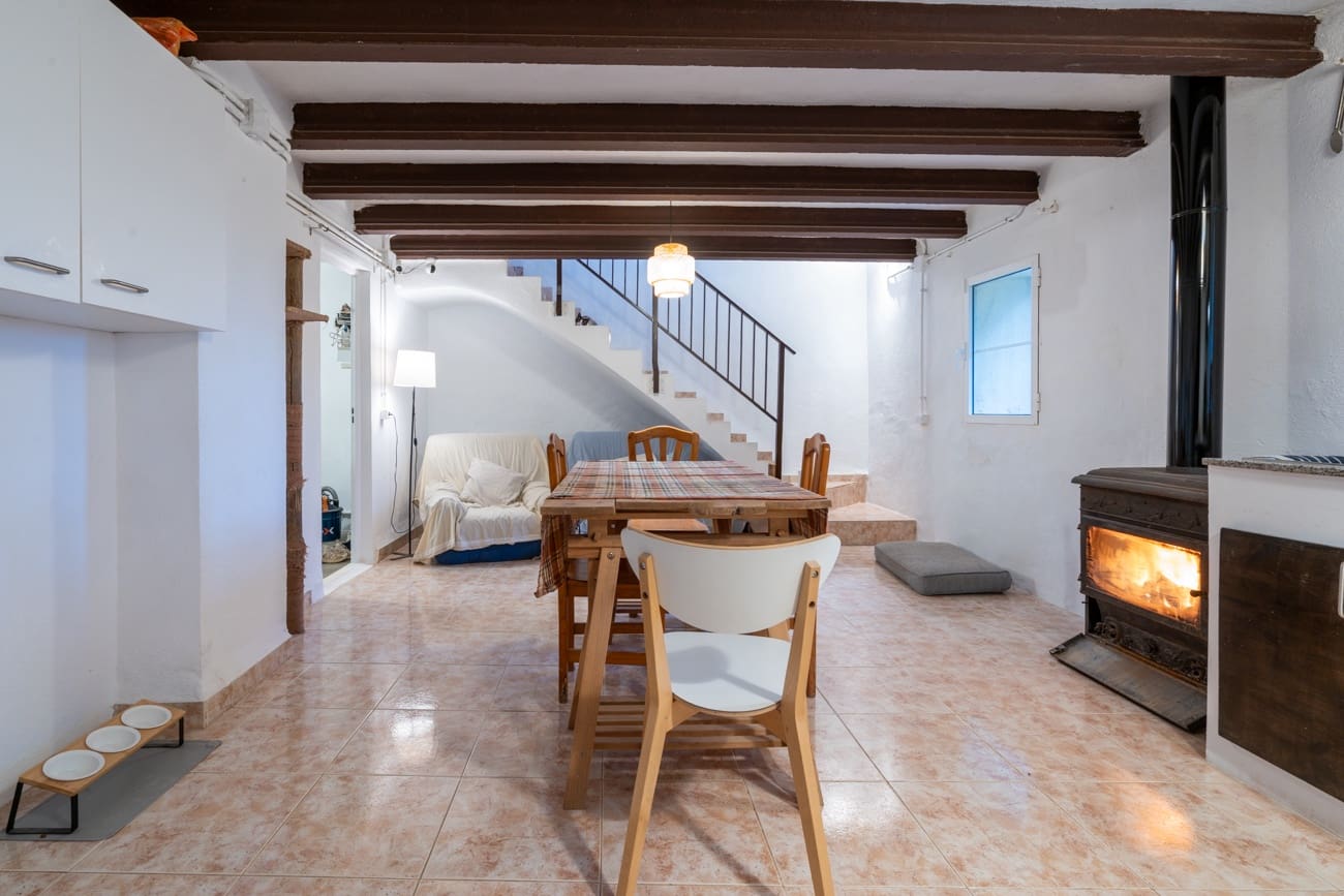 3 bedroom Finca/Country House for sale in Amposta - € 139,000 (Ref: 9441094)