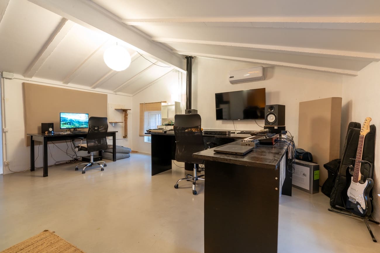 3 bedroom Finca/Country House for sale in Amposta - € 139,000 (Ref: 9441094)