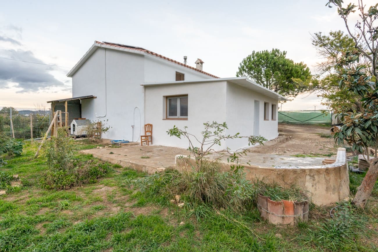 3 bedroom Finca/Country House for sale in Amposta - € 139,000 (Ref: 9441094)