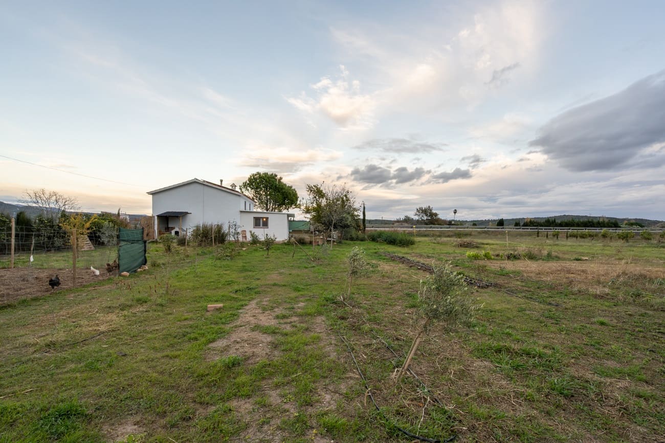 3 bedroom Finca/Country House for sale in Amposta - € 139,000 (Ref: 9441094)