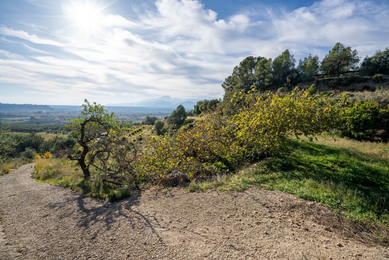 Finca/Herregård til salgs i Tivenys - € 23 000 (Ref: 9449207)