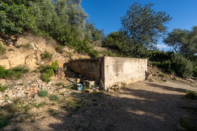 Finca/Herregård til salgs i Tivenys - € 23 000 (Ref: 9449207)