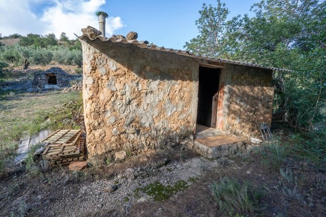 Finca/Herregård til salgs i Tivenys - € 23 000 (Ref: 9449883)