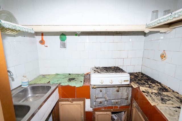 Byhus til salg i Godall - € 10.000 (Ref: 9451412)