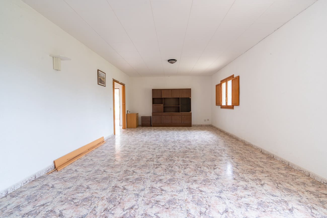 2 bedroom Finca/Country House for sale in Roquetes - € 150,000 (Ref: 9464897)