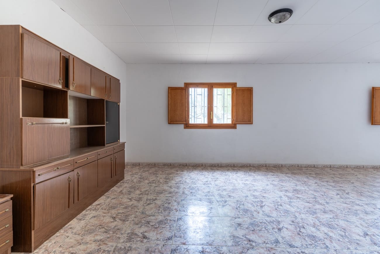 2 bedroom Finca/Country House for sale in Roquetes - € 150,000 (Ref: 9464897)