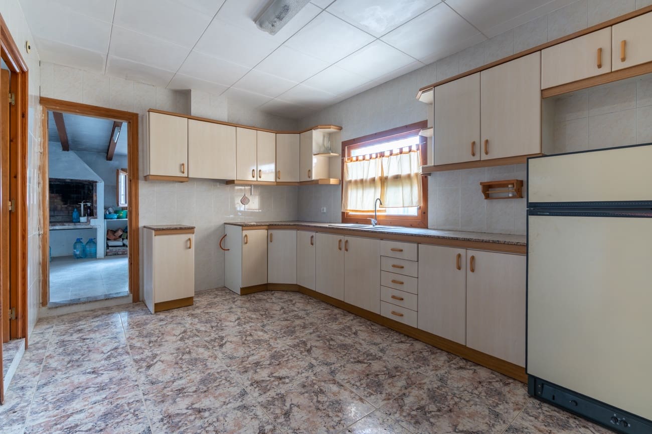 2 bedroom Finca/Country House for sale in Roquetes - € 150,000 (Ref: 9464897)