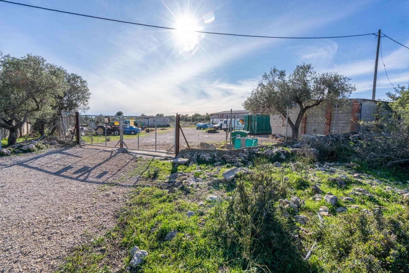 Finca/Hus på landet till salu i Mas de Barberans - 130 000 € (Ref: 9473544)