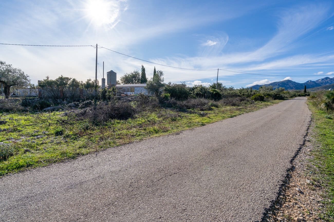 Finca/Country House for sale in Mas de Barberans - € 130,000 (Ref: 9473544)