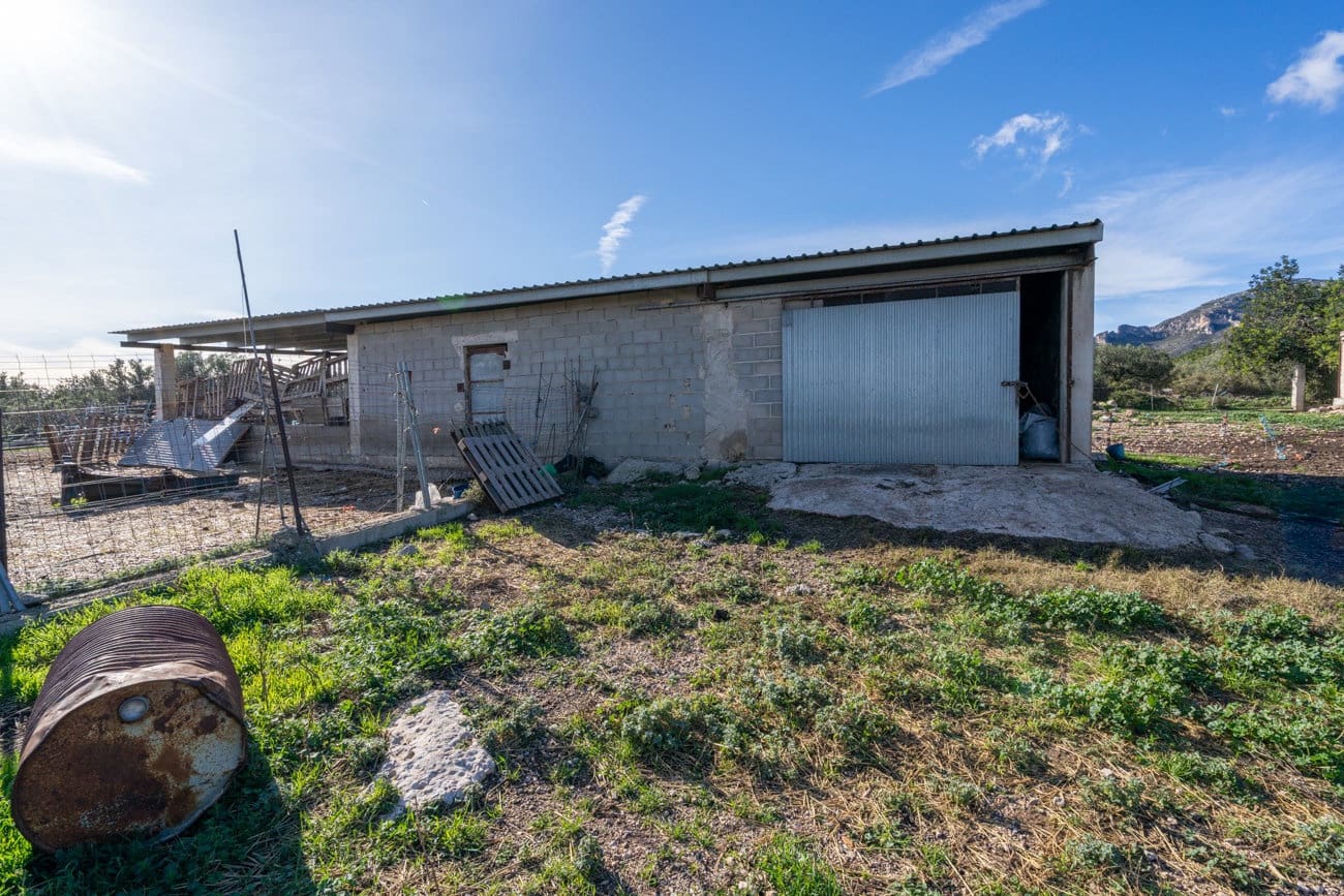 Finca/Country House for sale in Mas de Barberans - € 130,000 (Ref: 9473544)