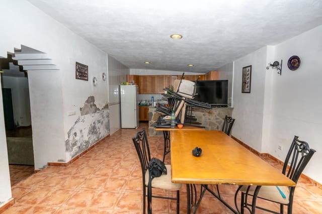 3 makuuhuone Maalaistalo myytävänä paikassa Tortosa - 213 000 € (Ref: 9494079)