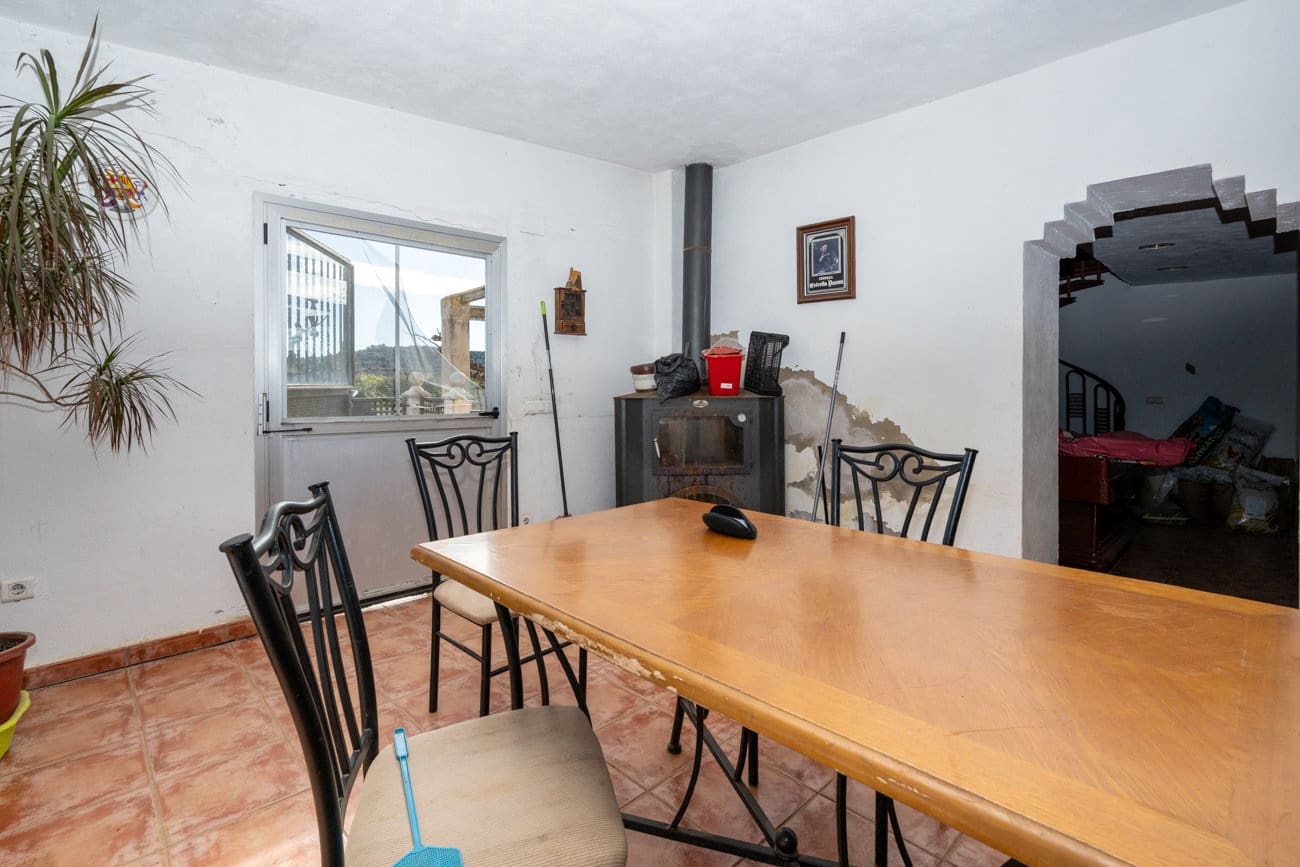 3 sovrum Finca/Hus på landet till salu i Tortosa - 213 000 € (Ref: 9494079)