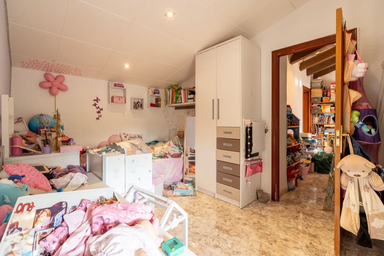 3 bedroom Finca/Country House for sale in Tortosa with pool - € 525,000 (Ref: 9510236)