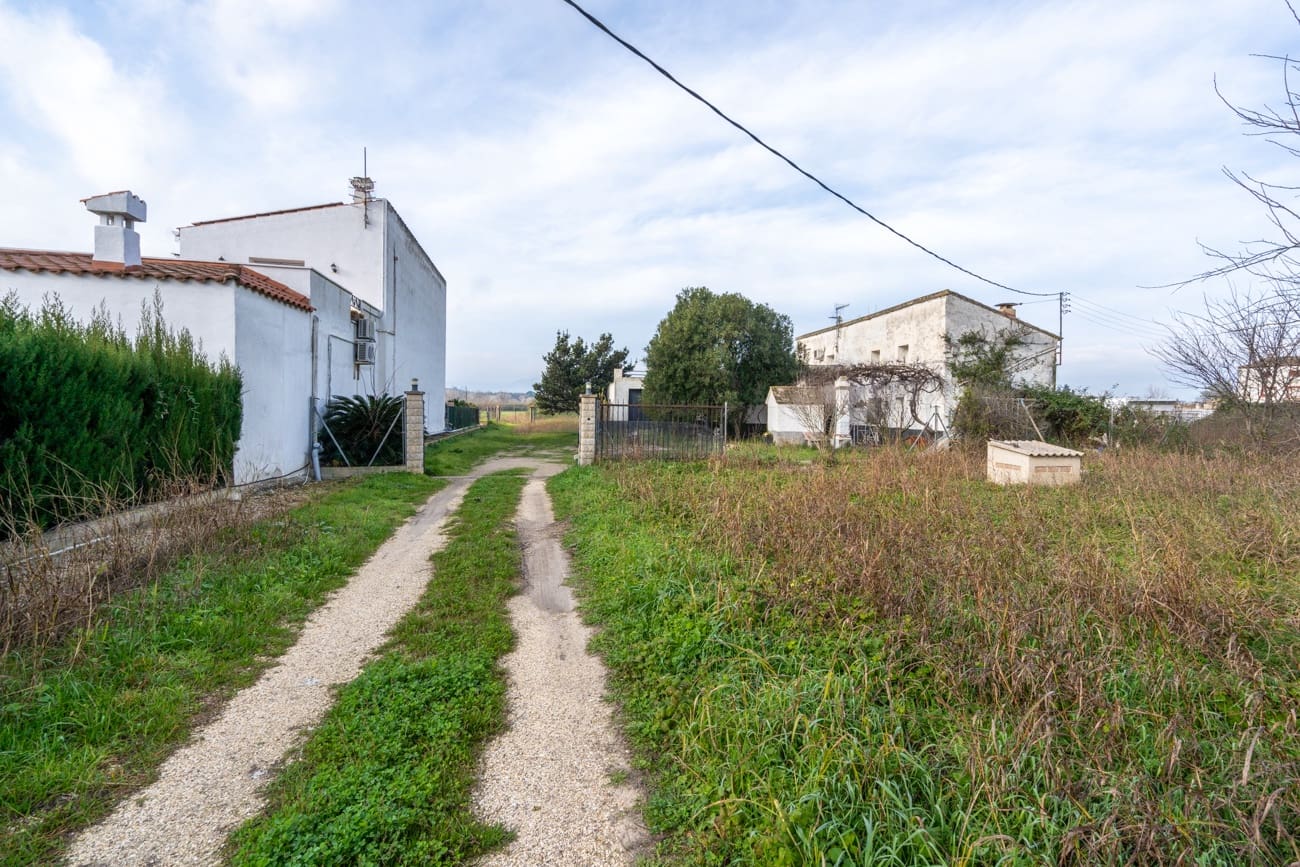 3 bedroom Finca/Country House for sale in Tortosa with pool - € 525,000 (Ref: 9510236)