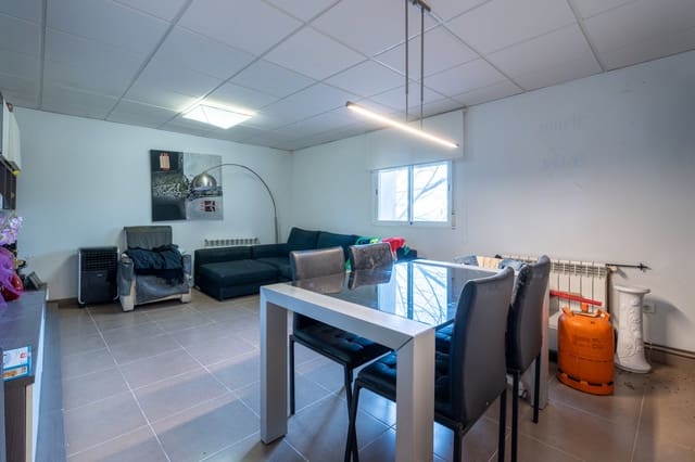3 makuuhuone Maalaistalo myytävänä paikassa Tortosa mukana uima-altaan - 525 000 € (Ref: 9510236)