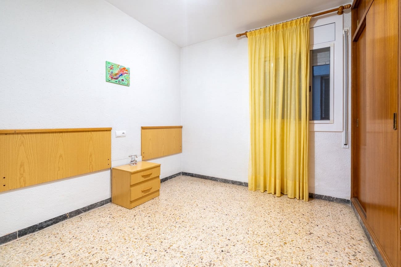 3 makuuhuone Huoneisto myytävänä paikassa Tortosa - 91 000 € (Ref: 9551967)
