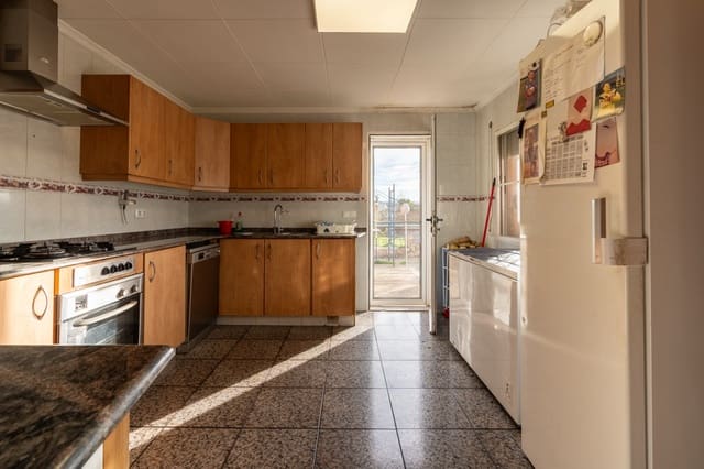 5 sypialnia Willa na sprzedaż w Tortosa z basenem - 320 000 € (Ref: 9565692)