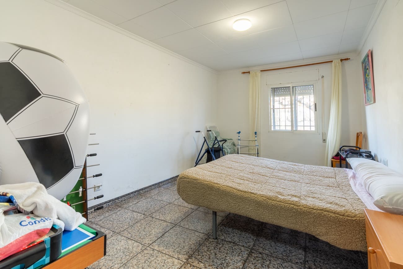 5 sypialnia Willa na sprzedaż w Tortosa z basenem - 320 000 € (Ref: 9565692)