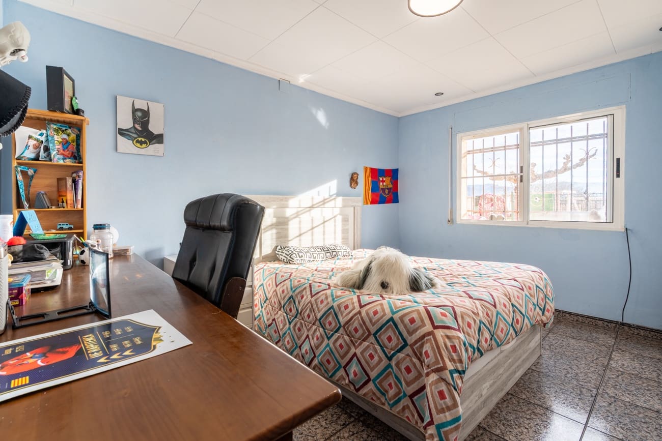 5 sypialnia Willa na sprzedaż w Tortosa z basenem - 320 000 € (Ref: 9565692)