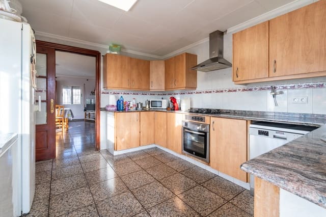 5 sypialnia Willa na sprzedaż w Tortosa z basenem - 320 000 € (Ref: 9565692)