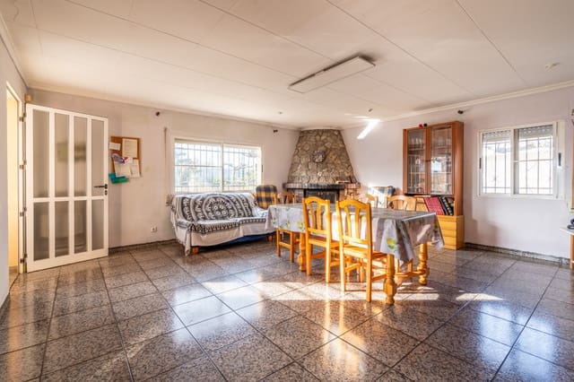 5 sypialnia Willa na sprzedaż w Tortosa z basenem - 320 000 € (Ref: 9565692)