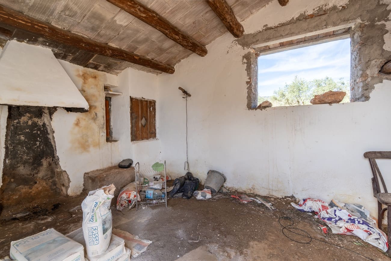 Finca/Country House for sale in Roquetes - € 31,000 (Ref: 9614448)