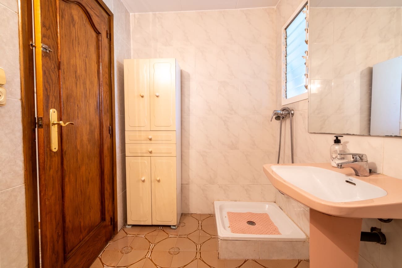 2 bedroom Villa for sale in Roquetes - € 160,000 (Ref: 9705900)